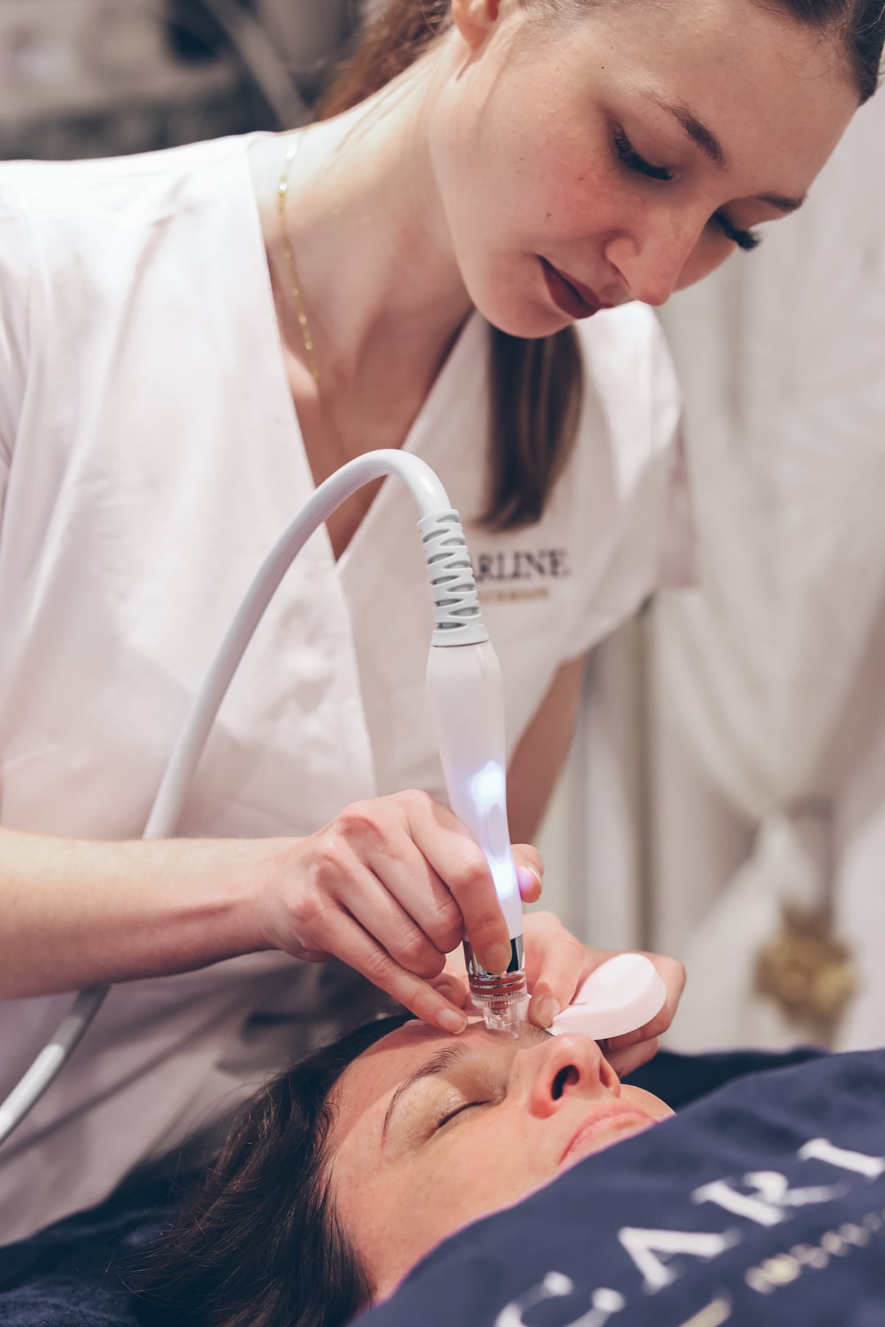 Traitement visage hydratant AquaFacial Paris