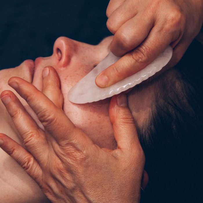 Traitement visage liftant Institut Carline